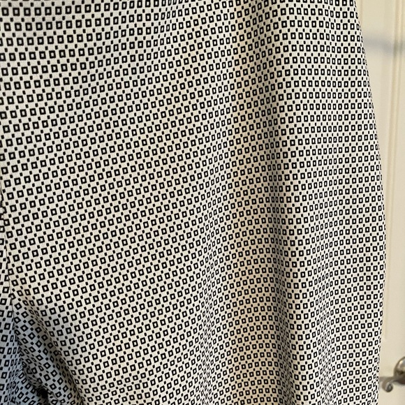 Skinny ankle pant with tiny checked pattern - Picture 2 of 6